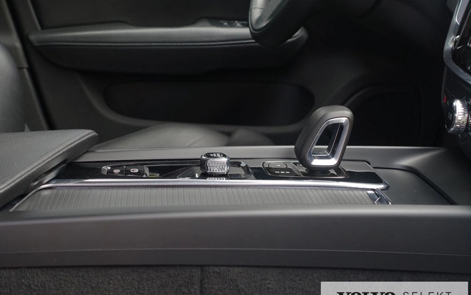 Volvo V60 cena 144900 przebieg: 52416, rok produkcji 2021 z Rymanów małe 596